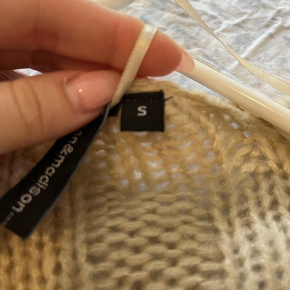 Cream Cardigan - Picture 3 of 4